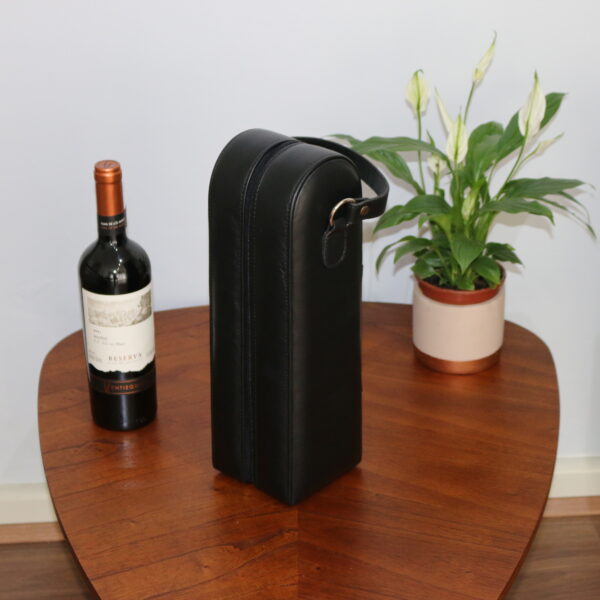 461 – Porta-vinhos 1 garrafa Couro Preto (1)